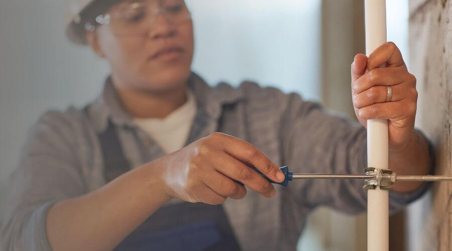 Professional industrial roofing company in Dover, FL